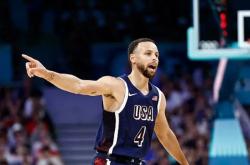 包含库里在TL比赛中势不可挡，关键助攻引发热议！的词条九游下载